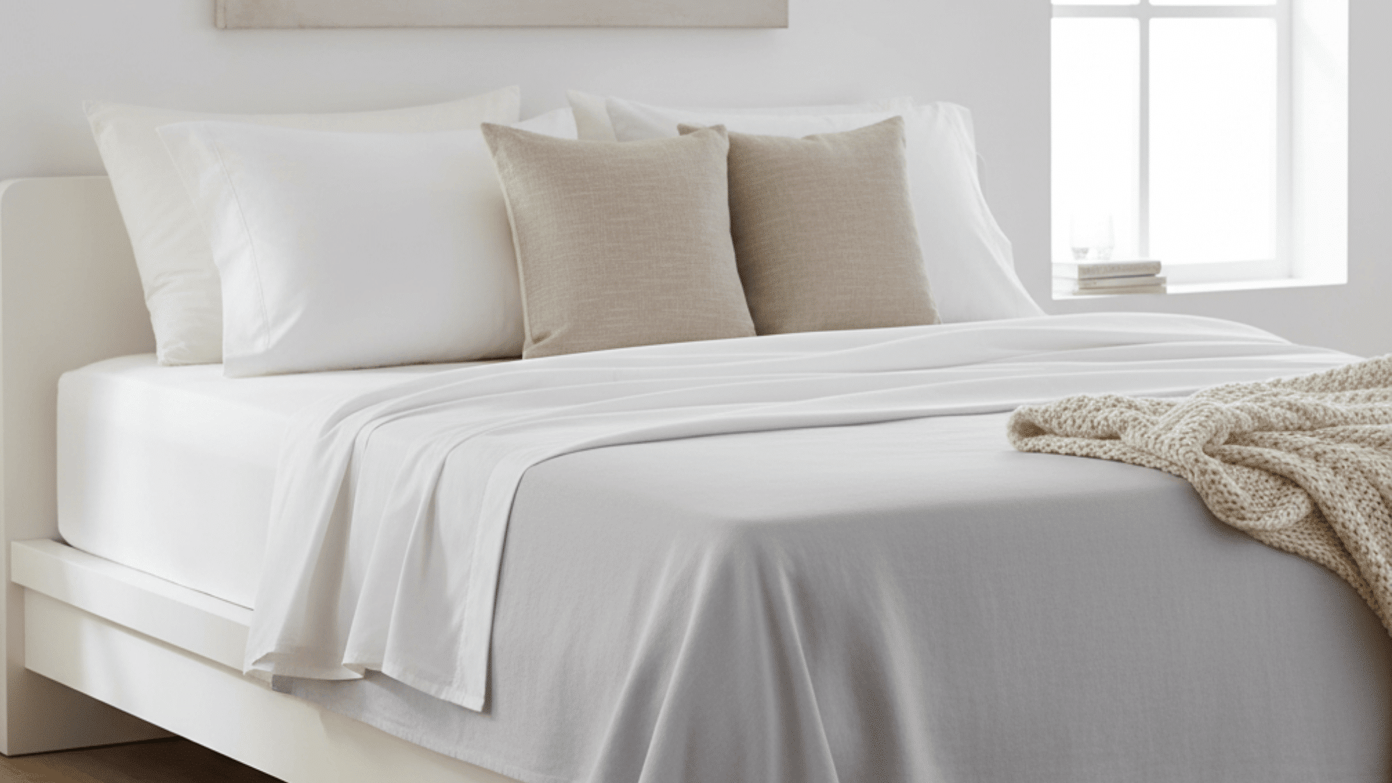 what-Is-a-fitted-sheet-flat-vs-fitted-sheet-guide